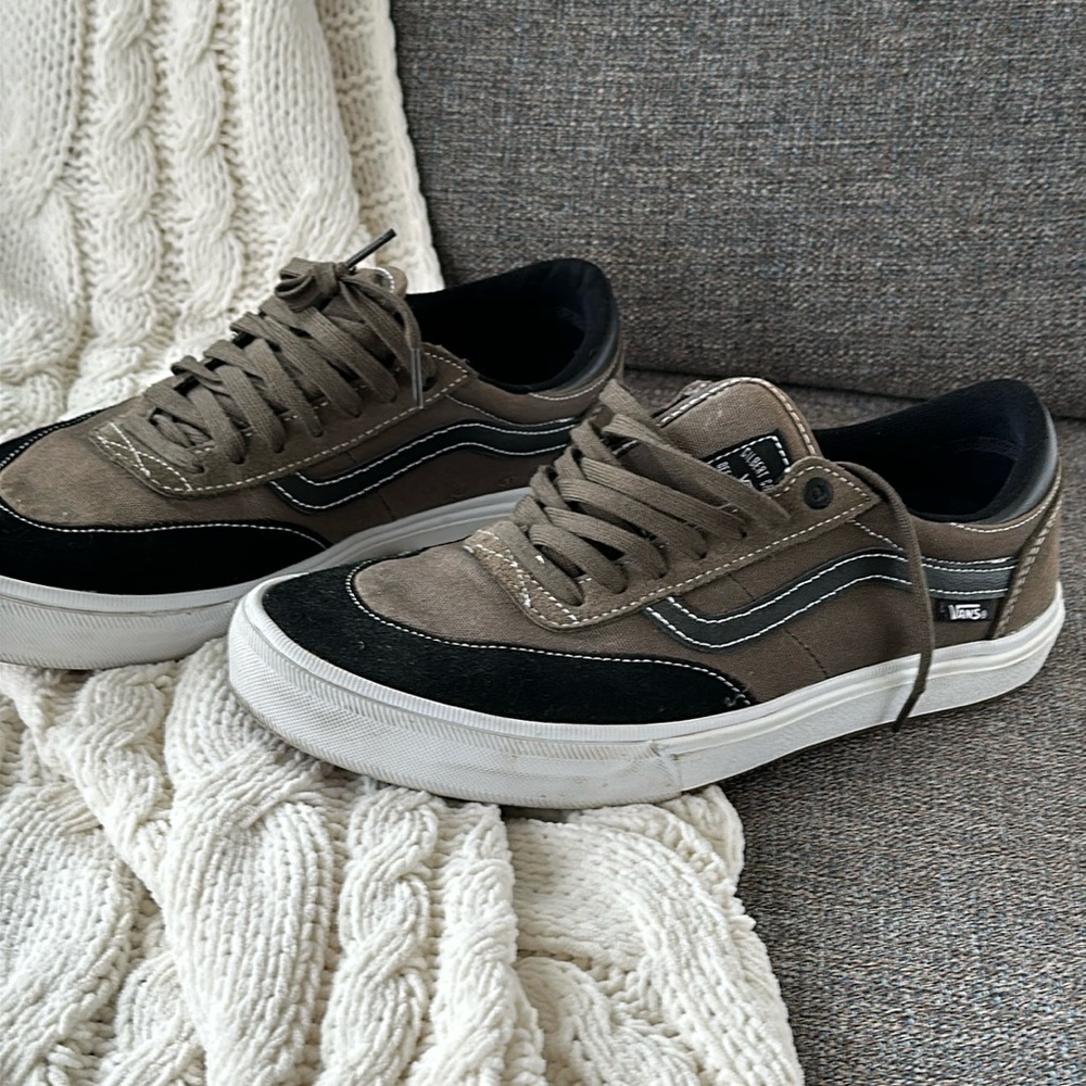 Men’s Vans Gilbert Crockett
